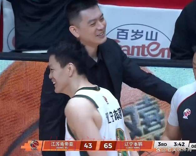 88比71狂胜17分!辽篮三连胜杀红眼:杨鸣隔空叫板广东队? 88比71狂胜17分!辽篮三连胜杀红眼:杨鸣隔空叫板广东队?