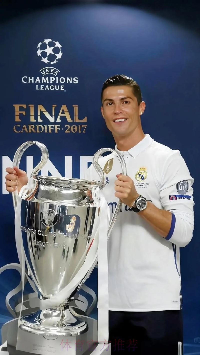 世体-罗纳尔多在皇马引进恩德里克中发挥重要作用